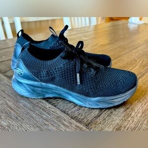 SKECHERS Slip-on Sneaker w/ Memory Foam